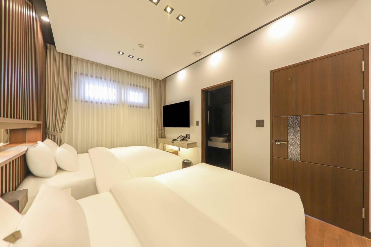 Hotel Demer Mokpo Exterior foto
